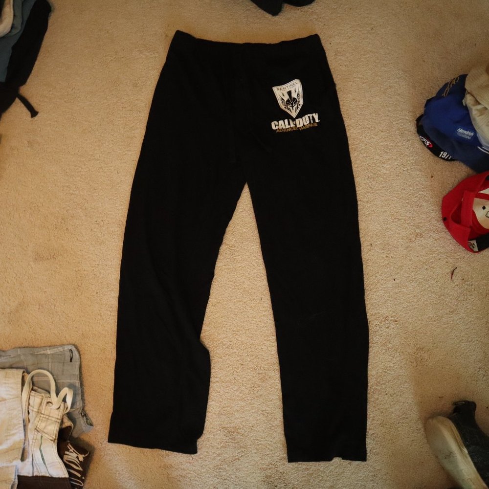 COD Advanced Warfare Sweatpants Size Medium 30" 39"